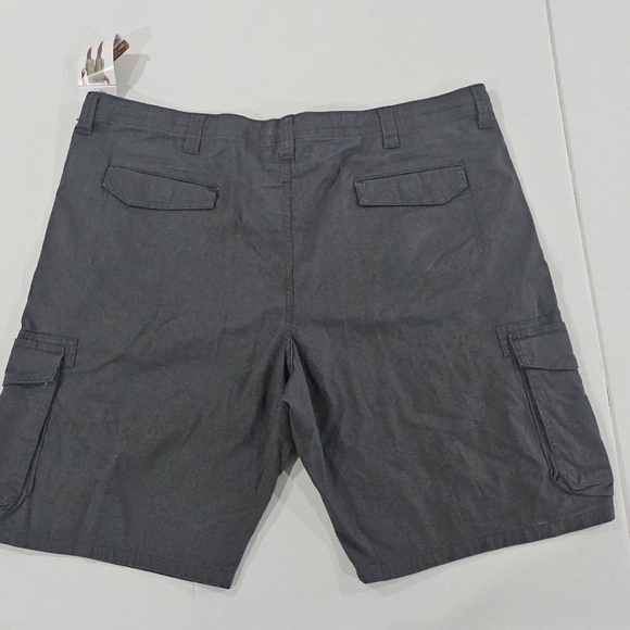 Wrangler Men's XXL Shorts Relaxed Cargo Fit - Picture 2 of 9